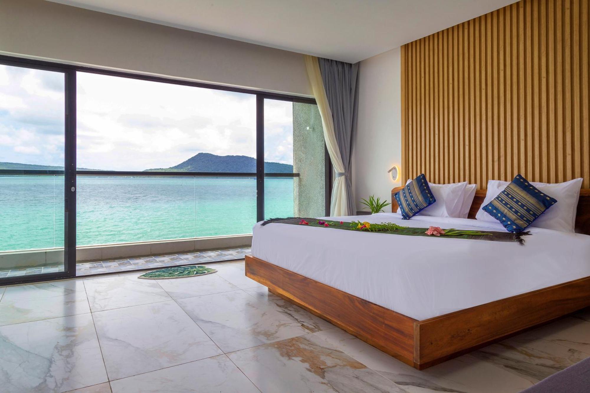 Pearl Beach Resort & Spa Koh Rong Sanloem Exterior foto